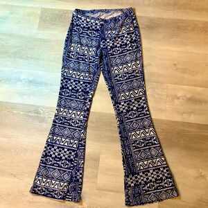 Hot Kiss Pull On Stretch Flare Pants Low Rise Blue and White Size S